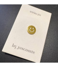 JusComte Gold Smiley Pin